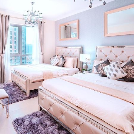 Elite Royal Apartment - Full Burj Khalifa & Fountain View - Pearl Дубай Екстериор снимка